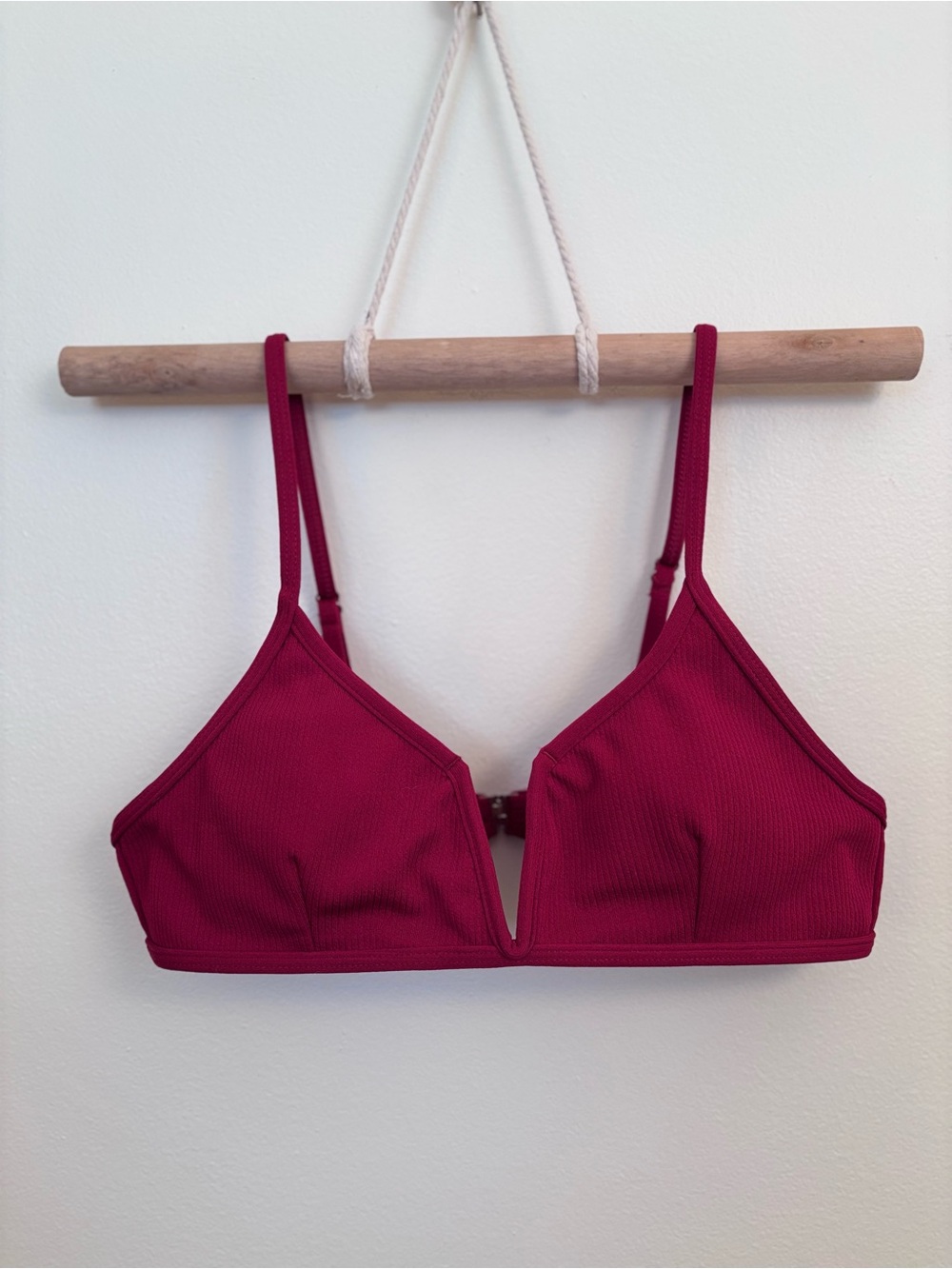 Zaful Deep Raspberry V-Plunge Ribbed Bikini